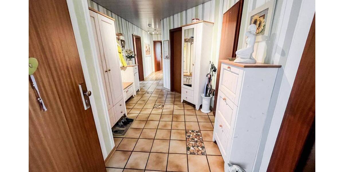 Etagenwohnung Pfedelbach-Heuberg Heuberg - 3 Zimmer, 93 m&sup2;, 290.000&euro; | Angebot:26570337
