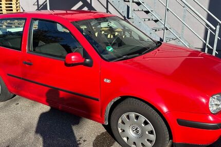 VW Golf 330.000 km 1.200 &euro; Öhringen 74613