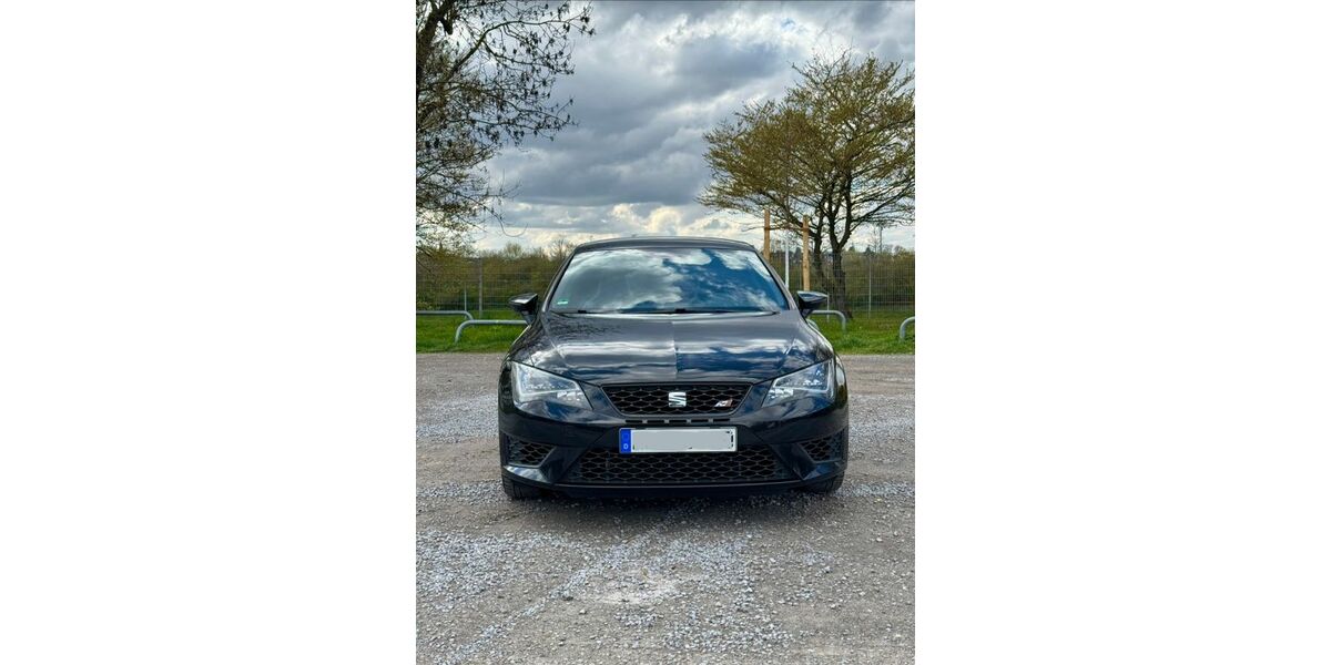 Seat Leon 172.000 km 13.899 &euro; Flein 74223