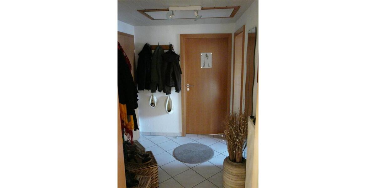 Dachgeschoßwohnung Erlenbach - 3.5 Zimmer, 75 m&sup2;, 309.000&euro; | Angebot:24455160