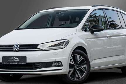 VW Touran 113.915 km 24.918 &euro; Roigheim 74255