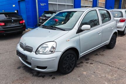 Toyota Yaris 151.000 km 1.500 &euro; Mosbach 74821