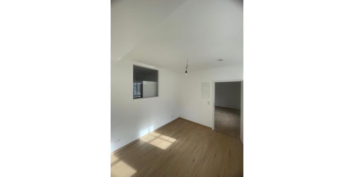 Etagenwohnung Mosbach - 2.5 Zimmer, 60 m&sup2;, 900&euro; | Angebot:26289277