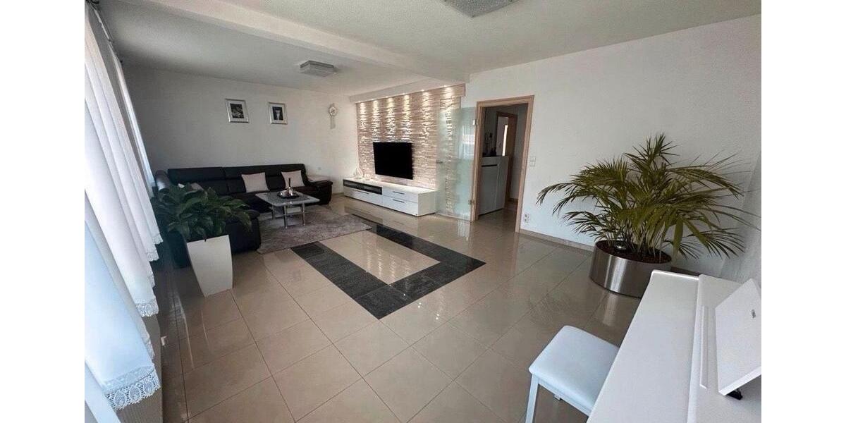 Einfamilienhaus Heilbronn Frankenbach - 8 Zimmer, 170 m&sup2;, 520.000&euro; | Angebot:26480358
