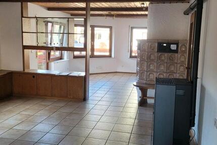 Wohnung Bretzfeld - 3 Zimmer, 105 m&sup2;, 790&euro; | Angebot:25365007