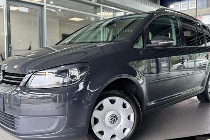 VW Touran 158.000 km 7.890 &euro; Heilbronn 74080