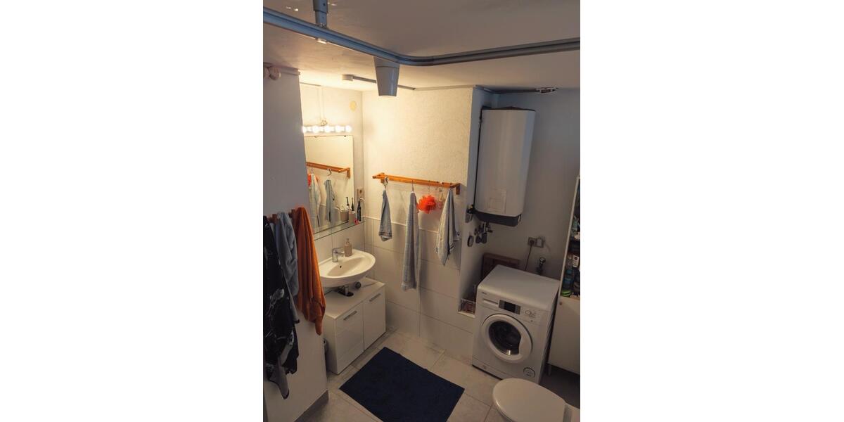 Dachgeschoßwohnung Ludwigsburg - 5 Zimmer, 144 m&sup2;, 470&euro; | Angebot:27625118