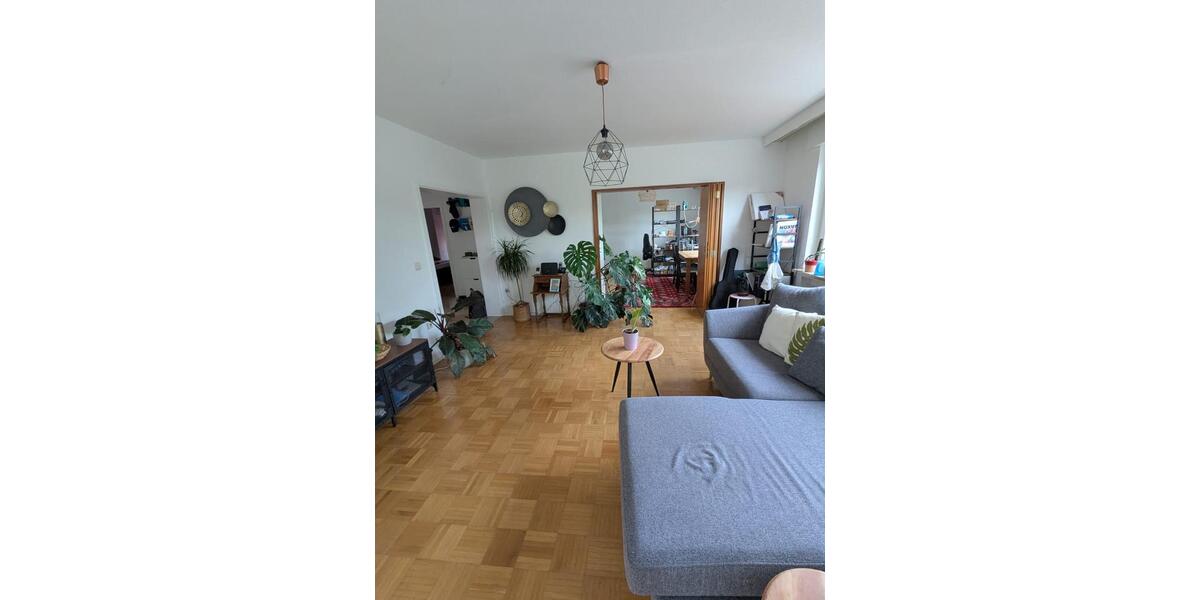 Helle 3 Zimmer Wohnung mit EBK und Balkon 3 zimmer