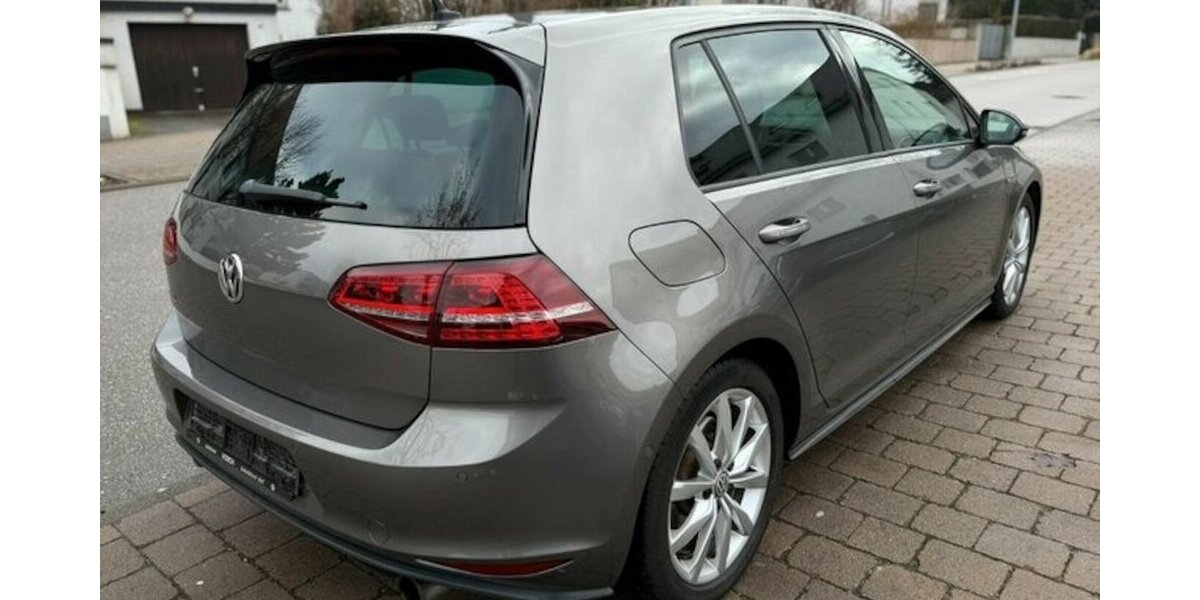 VW Golf VII Lim. GTI BMT Kamera ABT 300 PS 198.000 km 12.490 &euro; Neckarsulm 74172