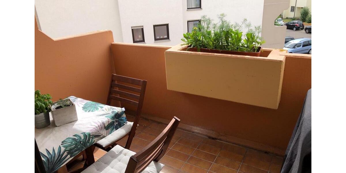 Etagenwohnung Sachsenheim - 2.5 Zimmer, 66 m&sup2;, 820&euro; | Angebot:26611951