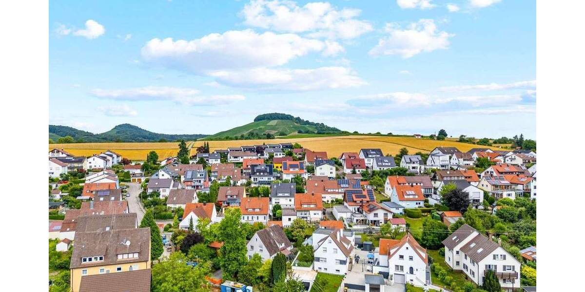 Zentral gelegene Gewerbefläche mit variabler Aufteilung und Top-Ausstattung inklu. 4 Stellplätzen 6 zimmer