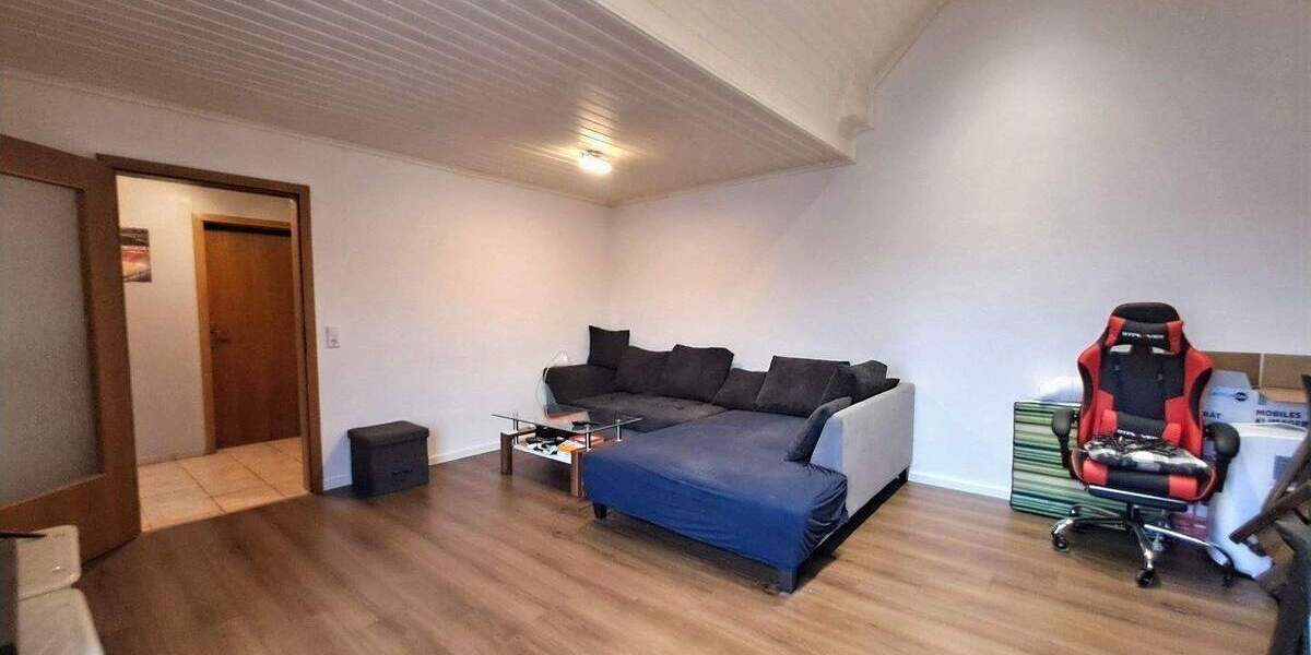 Gemütliche Dachgeschosswohnung in Neckarsulm 3 zimmer