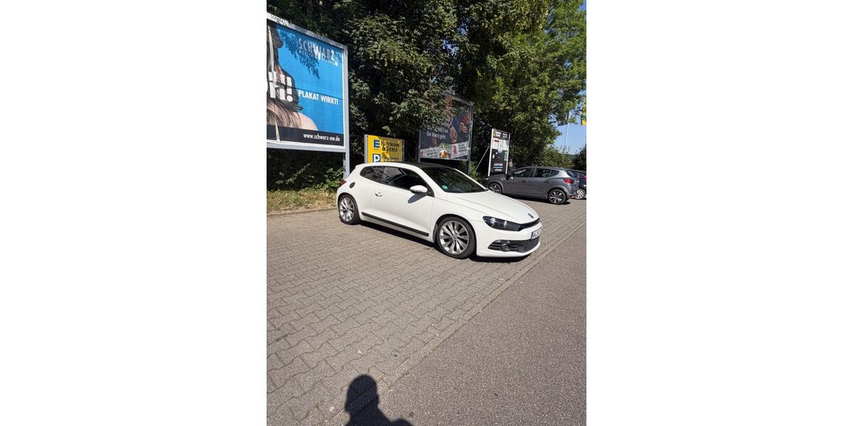 VW Scirocco 81.000 km 12.000 &euro; Aspach 73546
