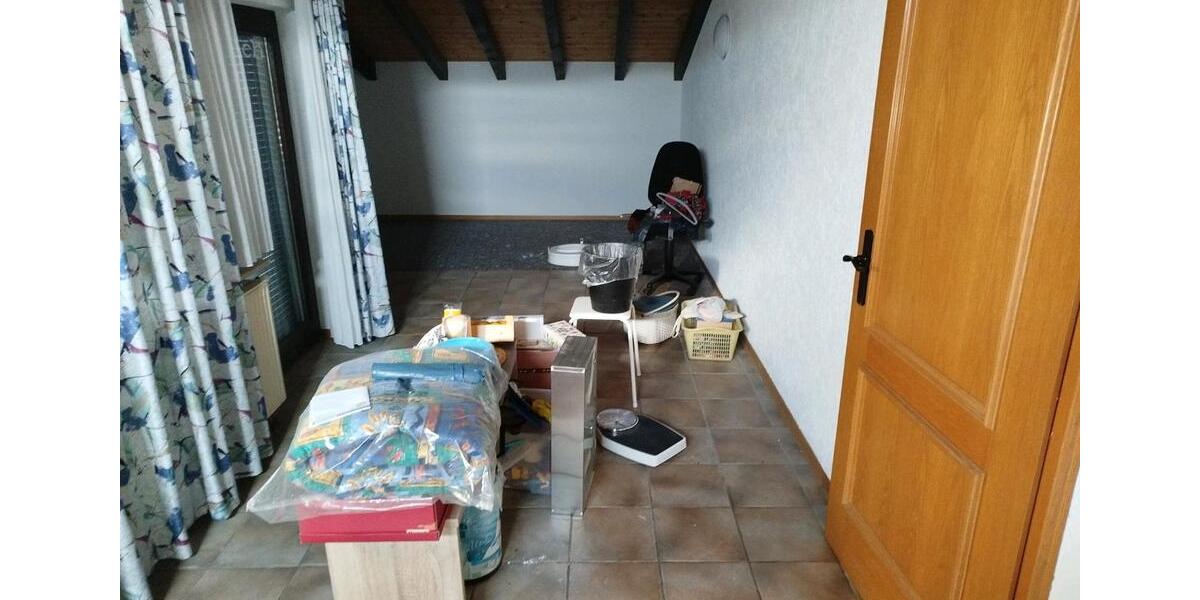 Dachgeschoßwohnung Massenbachhausen - 1 Zimmer, 35 m&sup2;, 650&euro; | Angebot:24601502