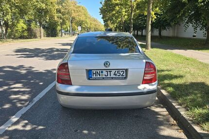 Skoda Superb 245.000 km 1.500 &euro; Heilbronn 74074