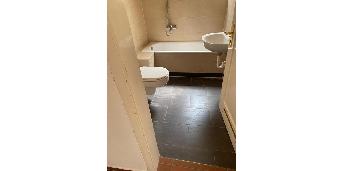Etagenwohnung Heilbronn Böckingen - 1 Zimmer, 100 m&sup2;, 1.150&euro; | Angebot:26311617