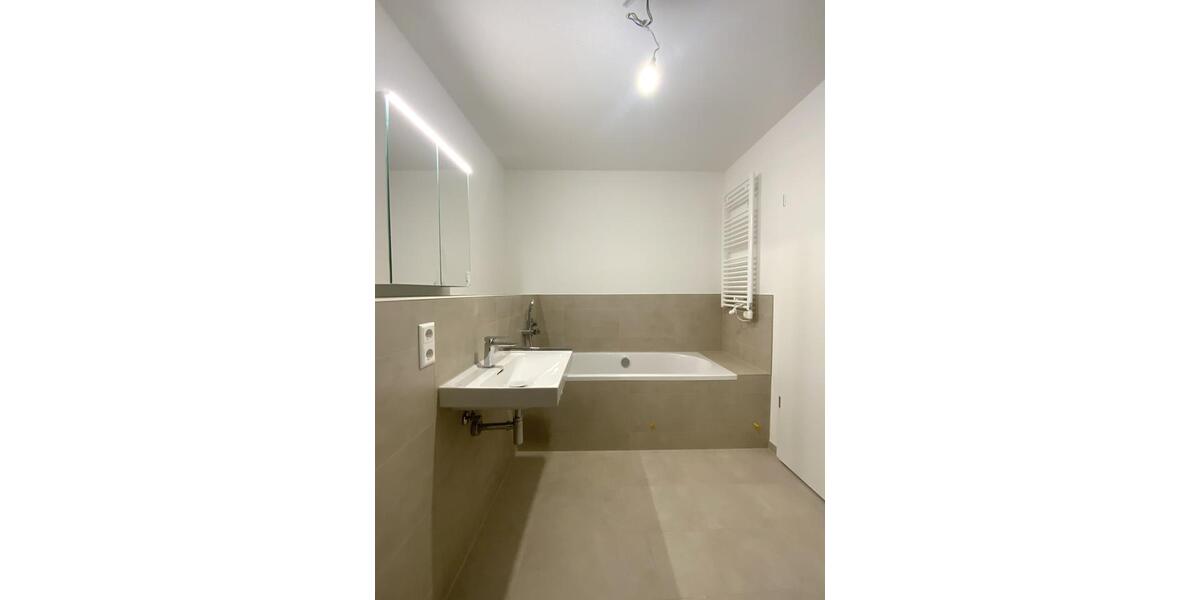 Etagenwohnung Heilbronn Kernstadt - 3 Zimmer, 78 m&sup2;, 1.370&euro; | Angebot:26166022