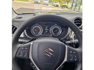 Suzuki Vitara Vollhybrid 1.5 Hybrid Allgrip AGS Comfort+ 4.000 km 29.990 &euro; Obrigheim-Asbach 74847