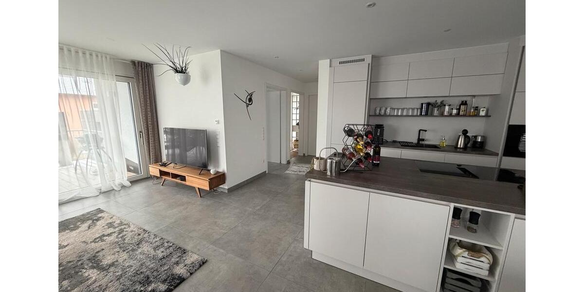 Vermiete schöne, helle 3,5 Zimmer Wohnung , 88662HödingenÜberl. 3.5 zimmer