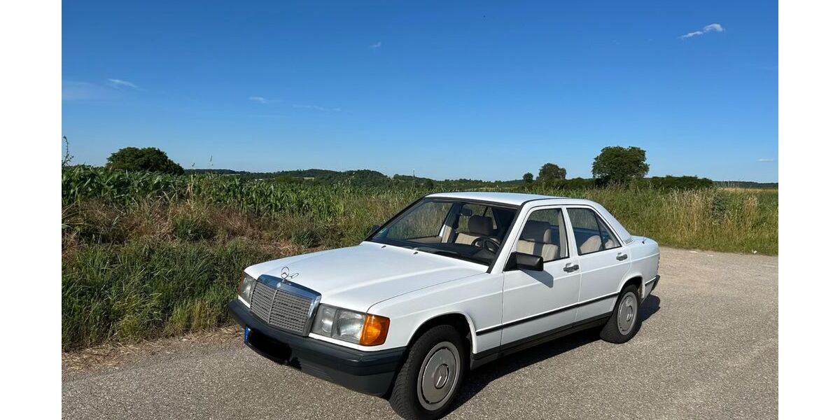 Mercedes-Benz 190 286.555 km 2.999 &euro; Heilbronn 74074