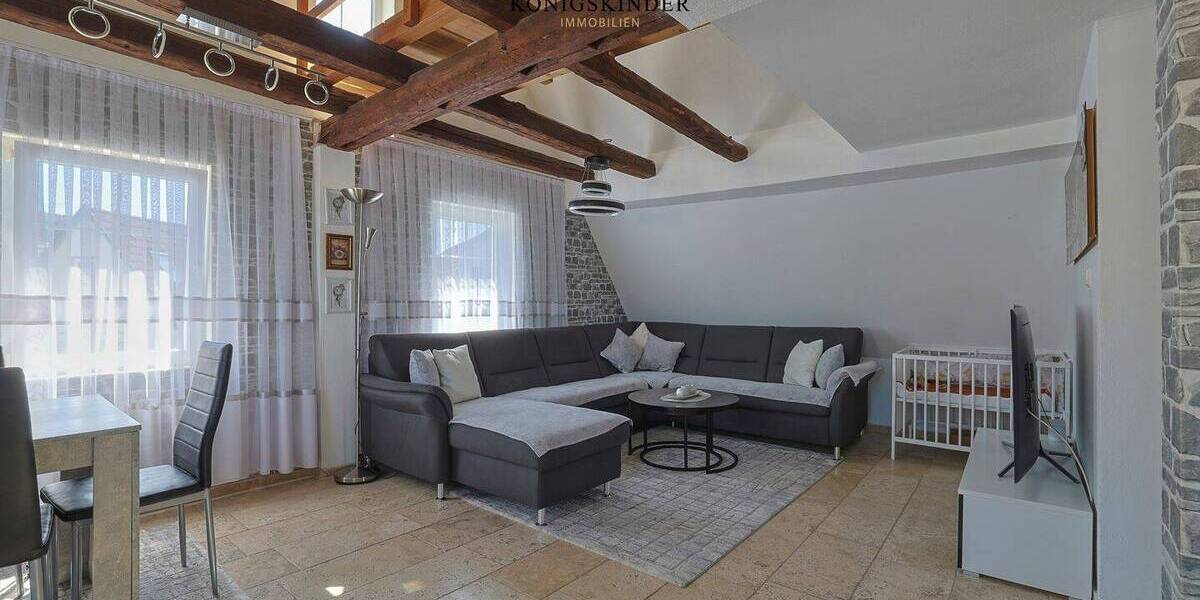 Kernsaniertes Mehrfamilienhaus mit Gewerbeeinheit in zentraler Lage von Sulzbach 1 zimmer