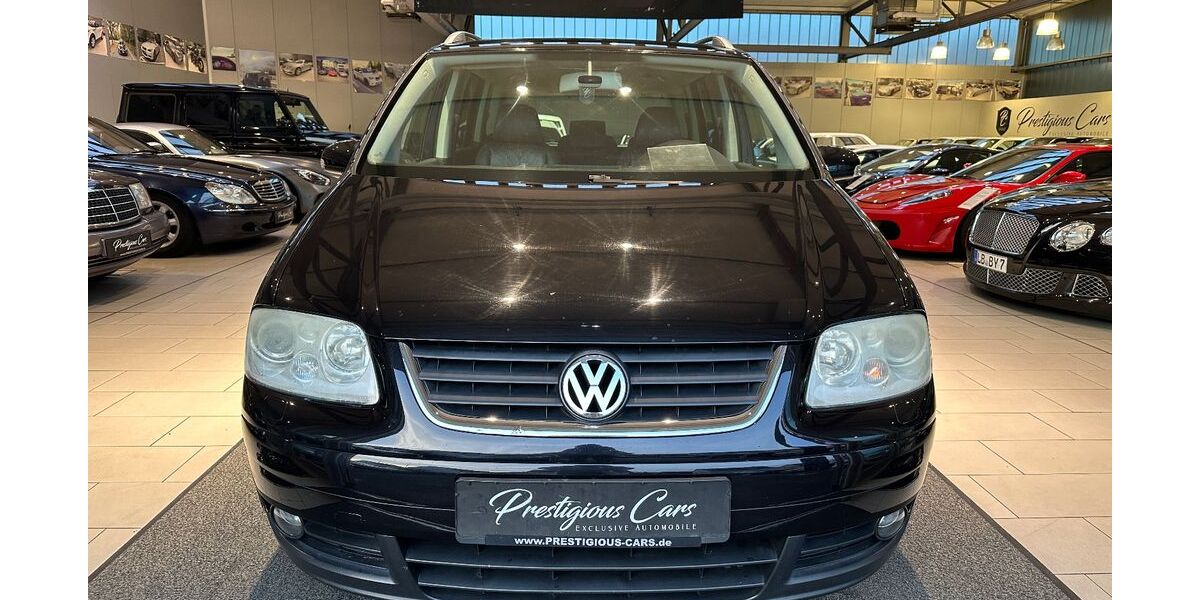 VW Touran 237.000 km 3.549 € Ludwigsburg 71638