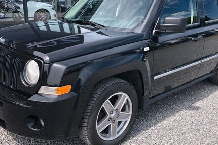 Jeep Patriot 263.000 km 5.950 &euro; Öhringen 74613