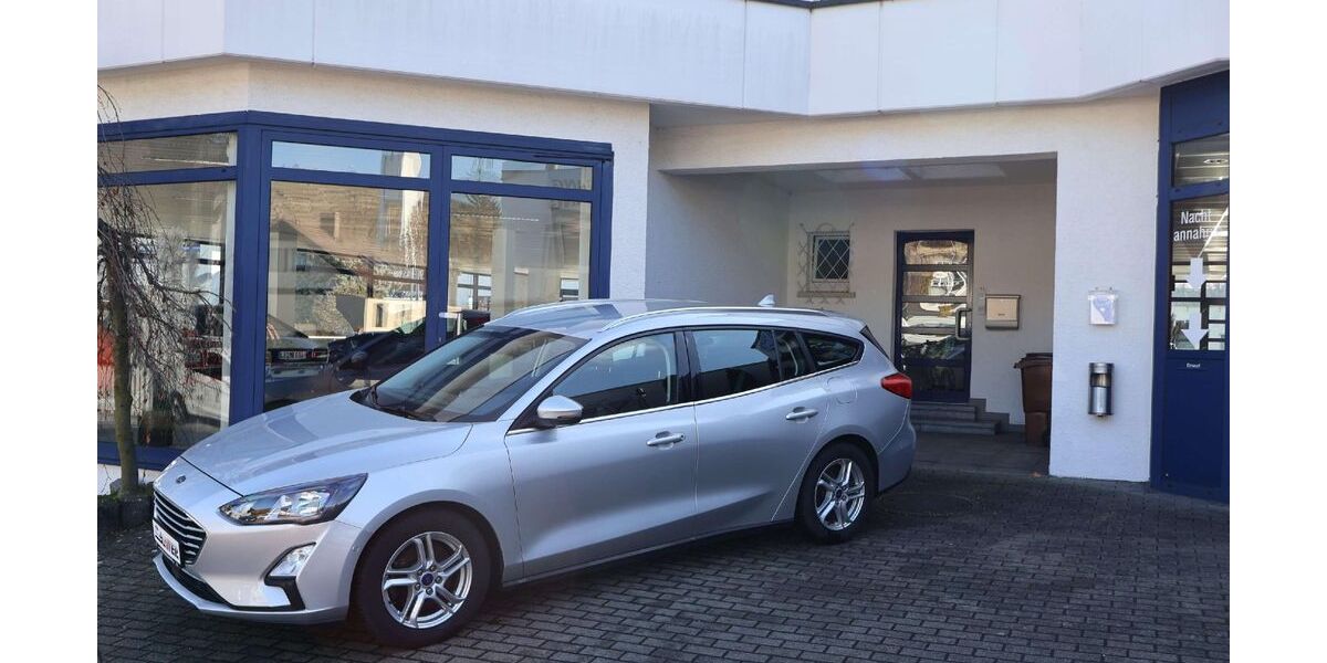 Ford Focus 63.250 km 17.450 &euro; Besigheim 74354
