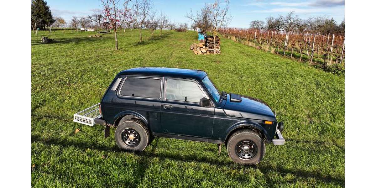 Lada Niva 79.000 km 8.288 € Walheim 74399