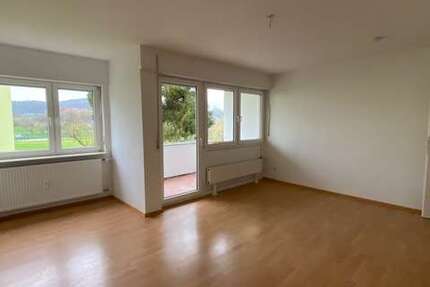 Wohnung Obrigheim - 3 Zimmer, 76 m&sup2;, 760&euro; | Angebot:26797982