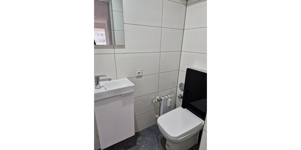 Einfamilienhaus Backnang - 3 Zimmer, 93 m&sup2;, 1.100&euro; | Angebot:27625140