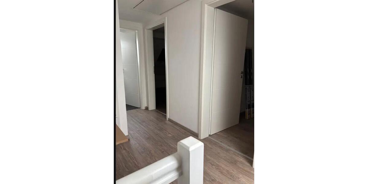 Doppelhaushälfte Sinsheim - 5 Zimmer, 175 m&sup2;, 600.000&euro; | Angebot:26891037