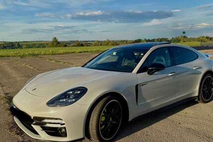 Porsche Panamera 15.250 km 118.900 &euro; Langenbrettach 74243