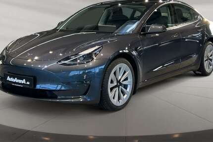 Tesla Model 3 44.280 km 31.989 &euro; Neckarsulm-Obereisesheim 74172