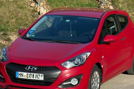 Hyundai i30 111.000 km 4.000 &euro; Heilbronn 74074