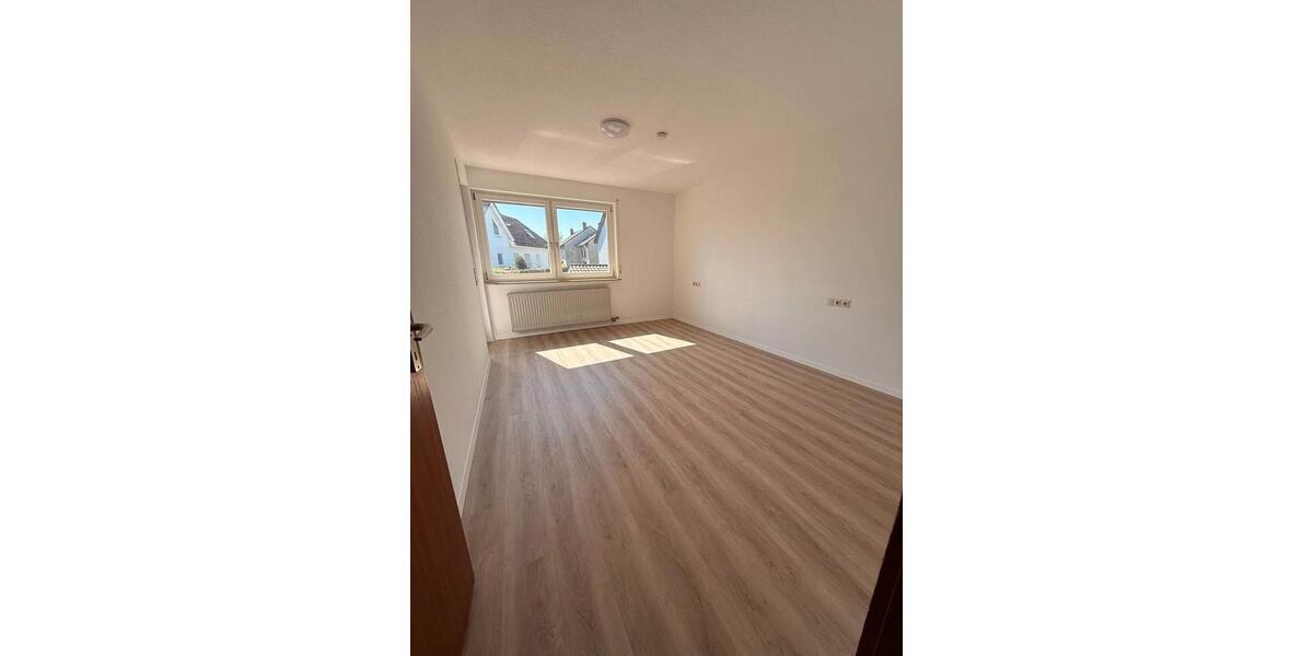 Reihenhaus Heilbronn Böckingen - 4 Zimmer, 111 m&sup2;, 420.000&euro; | Angebot:26350884