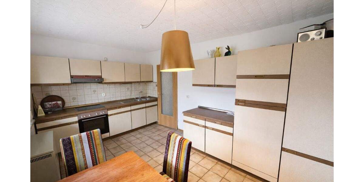 Einfamilienhaus Sinsheim / Hasselbach Hasselbach - 7 Zimmer, 266 m&sup2;, 479.000&euro; | Angebot:25360758