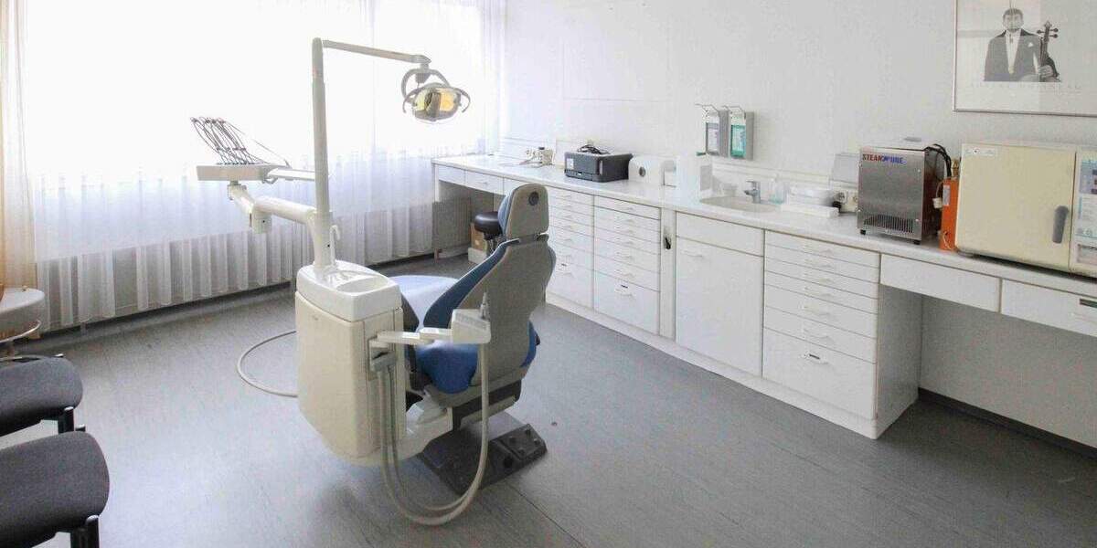 Perfekt für Zahnärzte: Praxis oder Wohnen - flexibel nutzbare EG-Fläche in Bietigheim zimmer