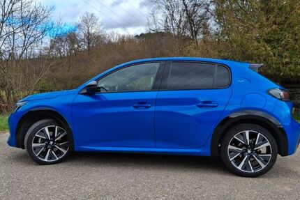 Peugeot 208 35.500 km 19.990 &euro; Vaihingen Enz 71665