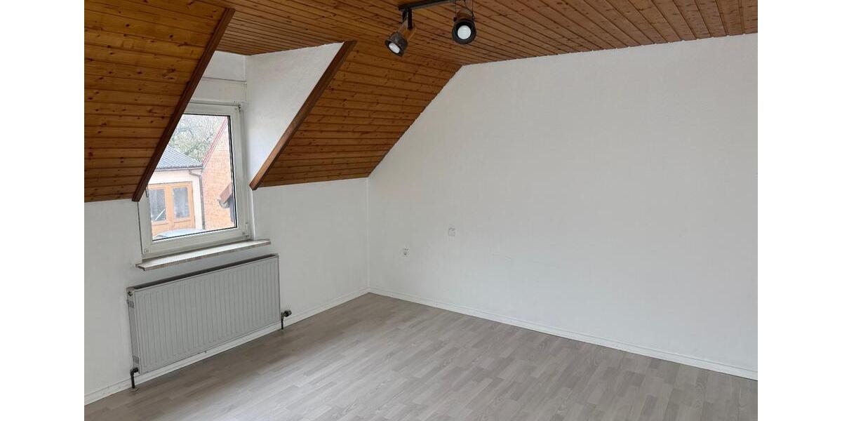 Doppelhaushälfte Heilbronn Böckingen - 5 Zimmer, 134 m&sup2;, 375.000&euro; | Angebot:25231921
