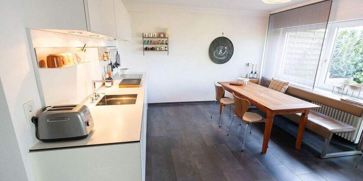 Reihenmittelhaus Talheim - 6 Zimmer, 217 m&sup2;, 895.000&euro; | Angebot:25682657