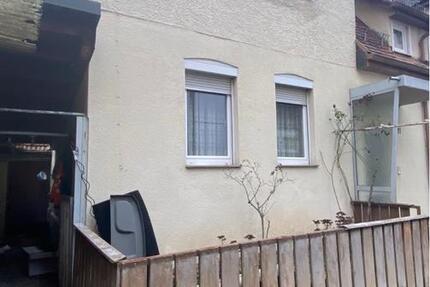 Haus Lauffen am Neckar - 4 Zimmer, 80 m&sup2;, 230.000&euro; | Angebot:24966453