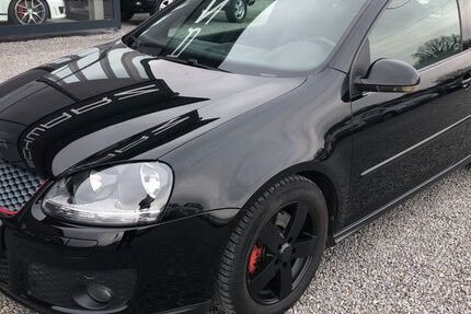 VW Golf 202.000 km 4.950 € Öhringen 74613