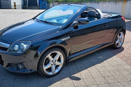 Opel Tigra 204.450 km 2.550 &euro; Möglingen 71696