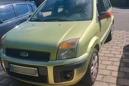 Ford Fusion 165.313 km 2.450 &euro; Backnang 71522