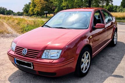 VW Bora 167.438 km 2.200 € Heilbronn 74074