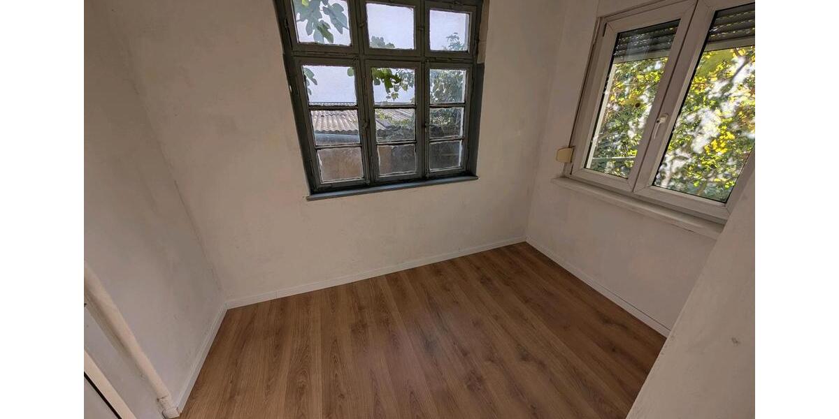 Erdgeschoßwohnung Tamm - 2.5 Zimmer, 60 m&sup2;, 800&euro; | Angebot:25231303