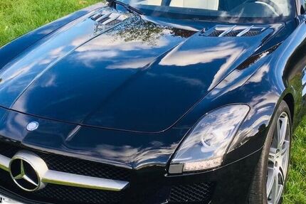 Mercedes SLS AMG