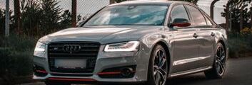 Audi S8