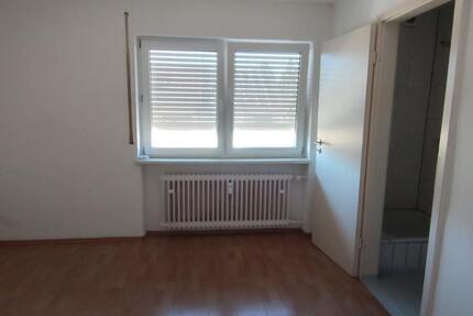 Wohnung Ludwigsburg Eglosheim - 2 Zimmer, 44 m&sup2;, 139.000&euro; | Angebot:24780501